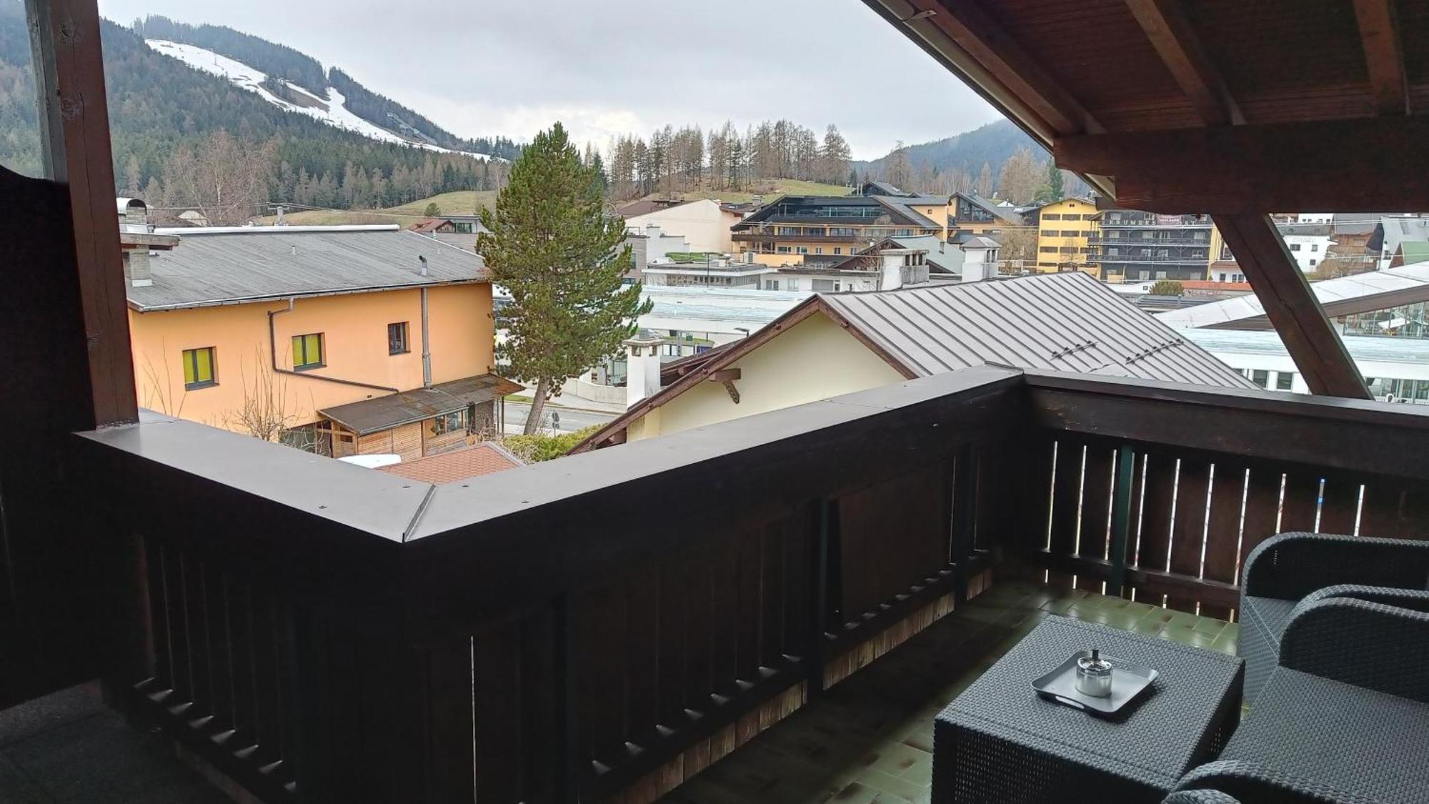 Appartements Landhaus Waidmannsheil Seefeld in Tirol Bagian luar foto
