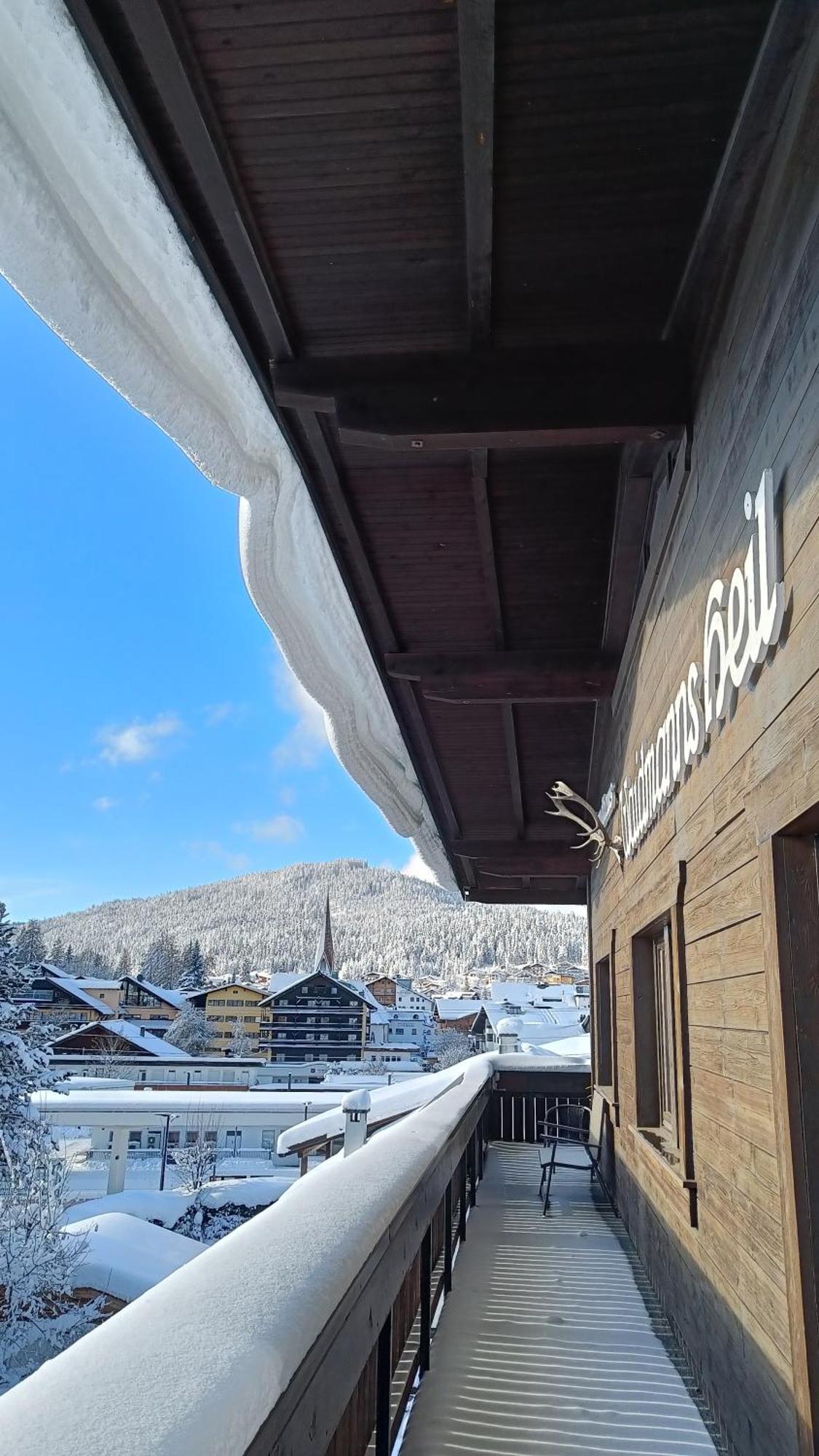 Appartements Landhaus Waidmannsheil Seefeld in Tirol Bagian luar foto